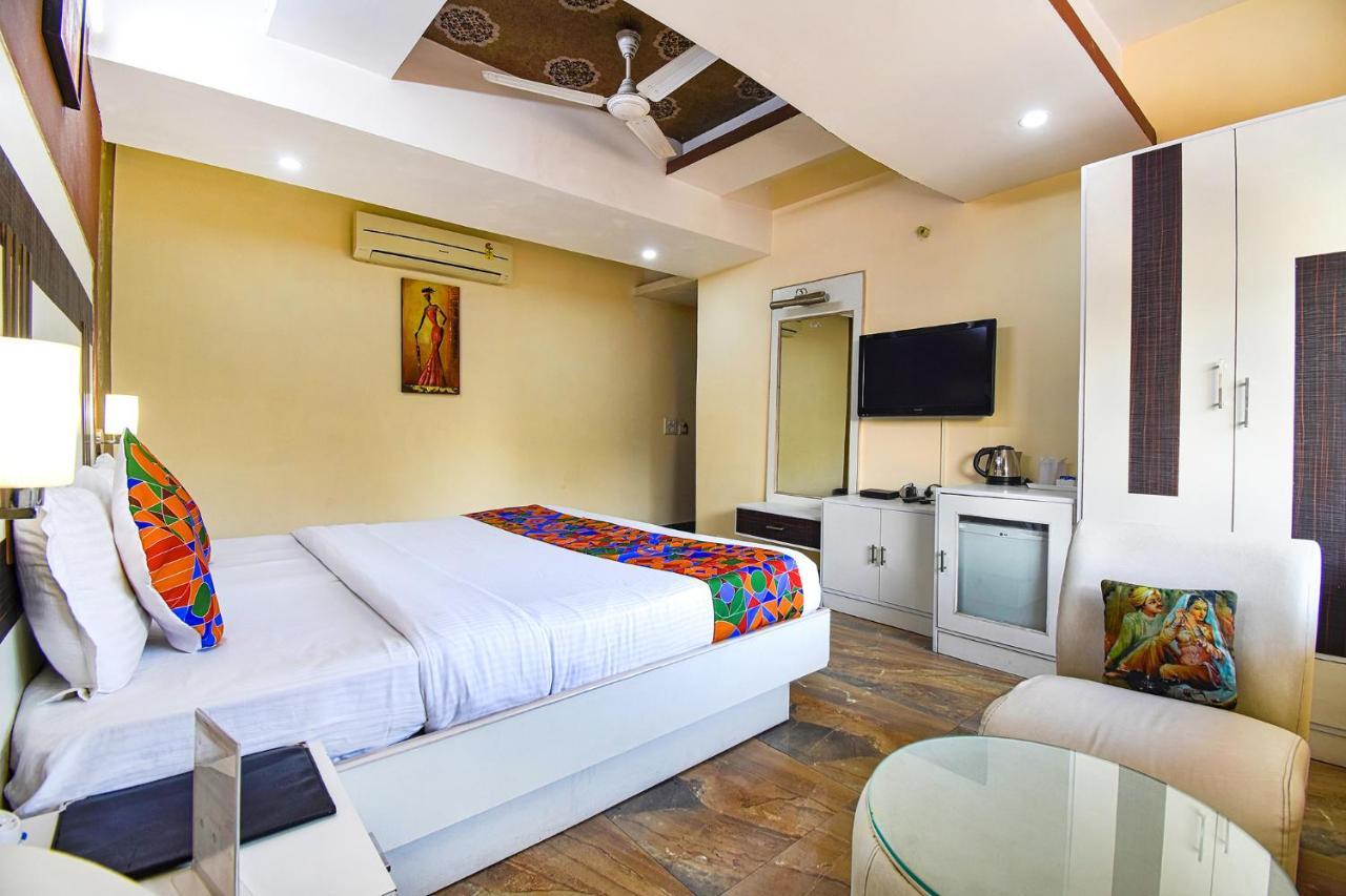 Fabhotel Comfort 35 Chandīgarh Buitenkant foto