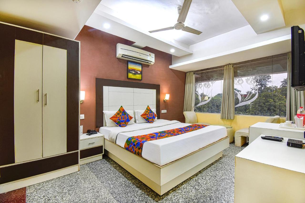 Fabhotel Comfort 35 Chandīgarh Buitenkant foto