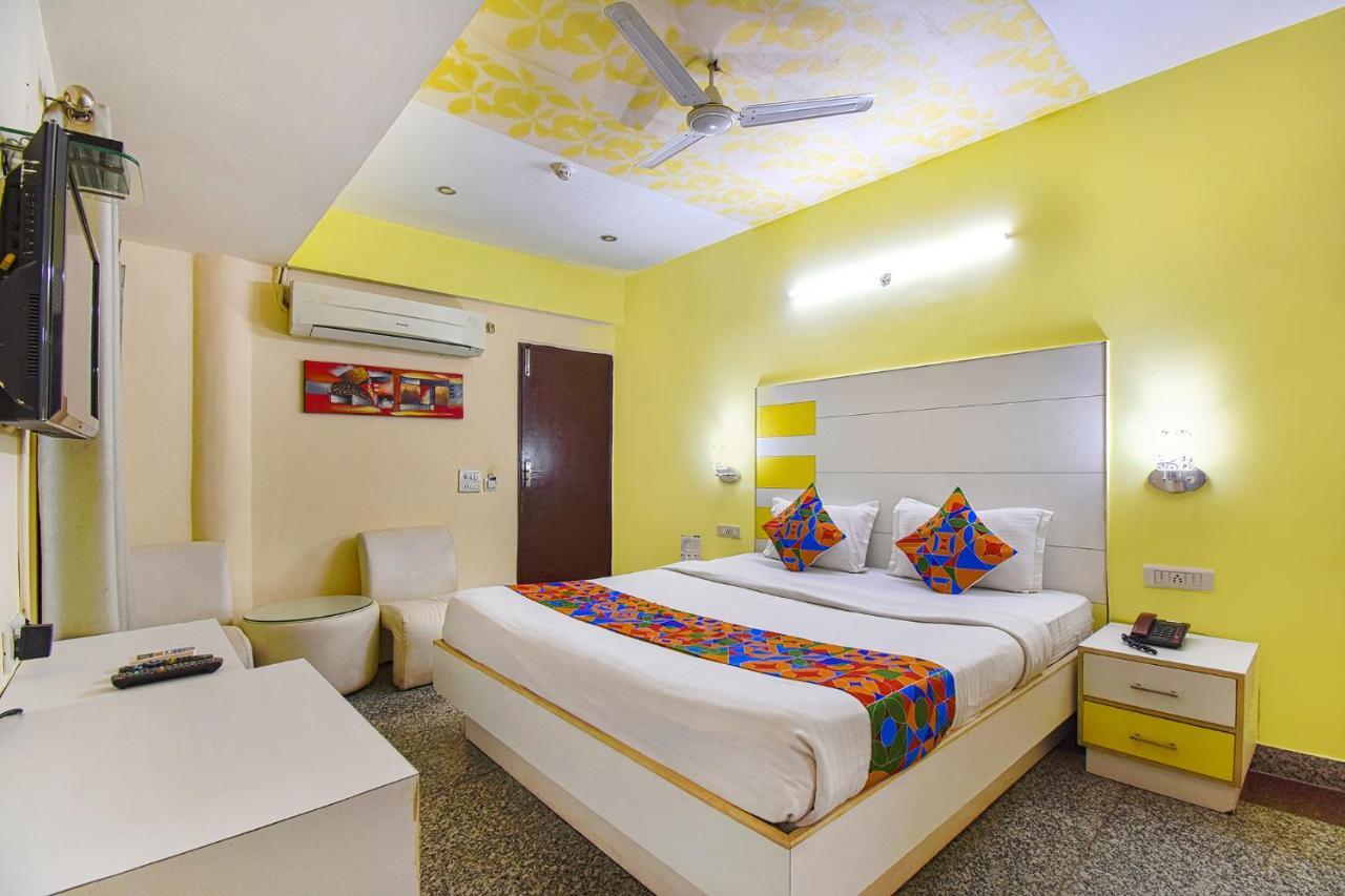 Fabhotel Comfort 35 Chandīgarh Buitenkant foto